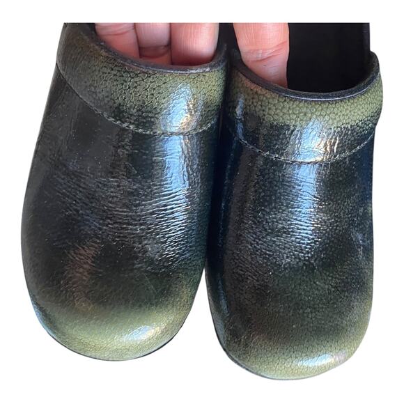 Sanita Professional Olive Green Speckled Patent Clogs EU 35 US 4 Work Nurse - Picture 13 of 16